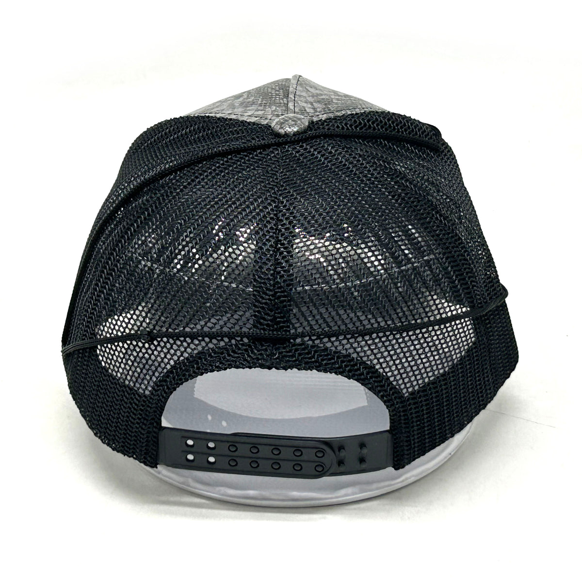 "SNAKE SKIN" Grey/Black Cap
