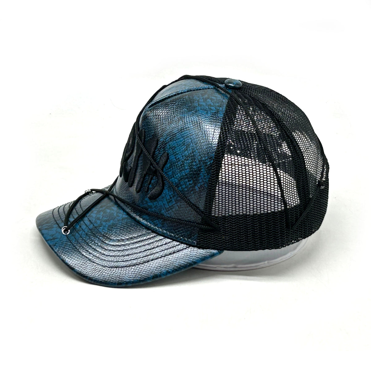 "SNAKE SKIN" Blue/Black Cap