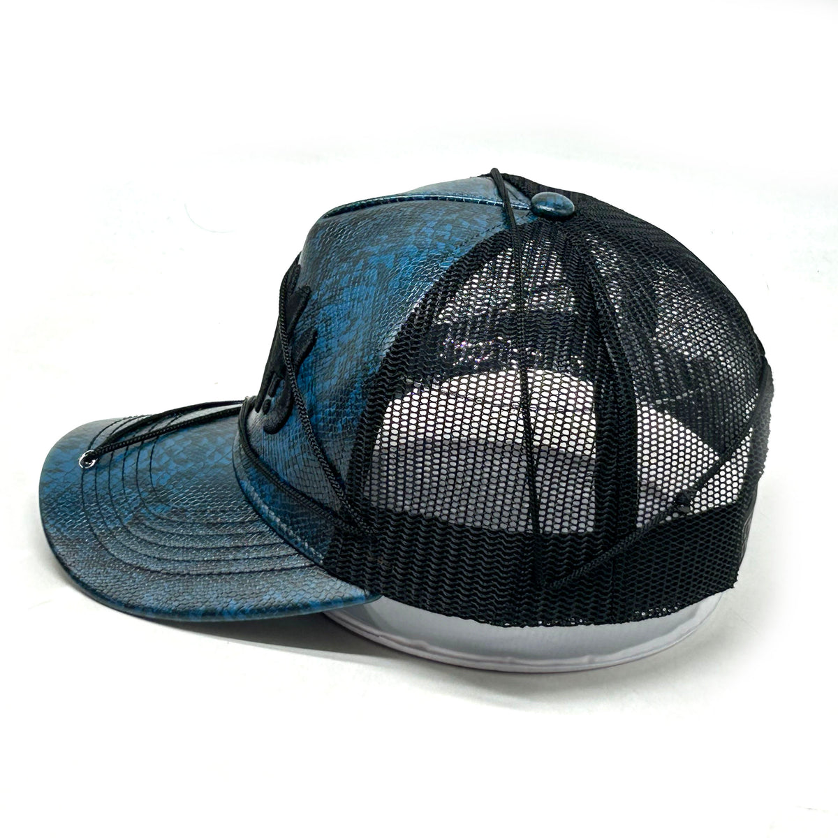"SNAKE SKIN" Blue/Black Cap