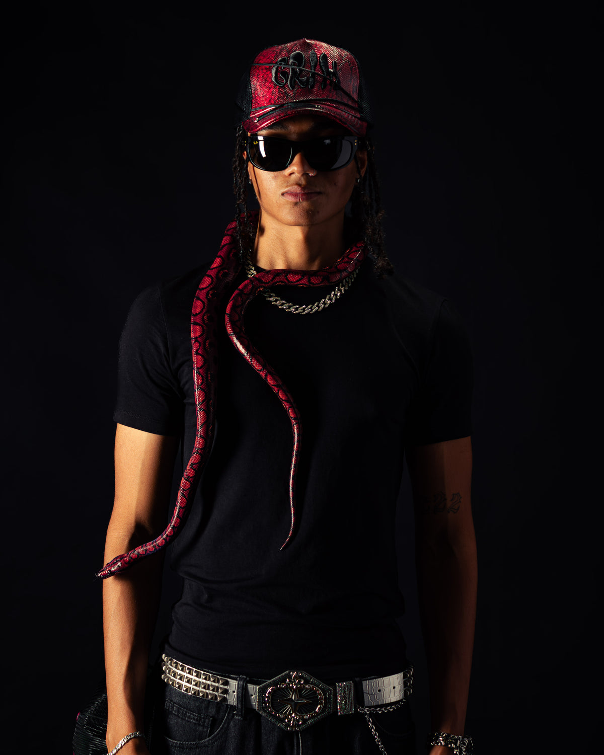 "SNAKE SKIN" Red/Black Cap