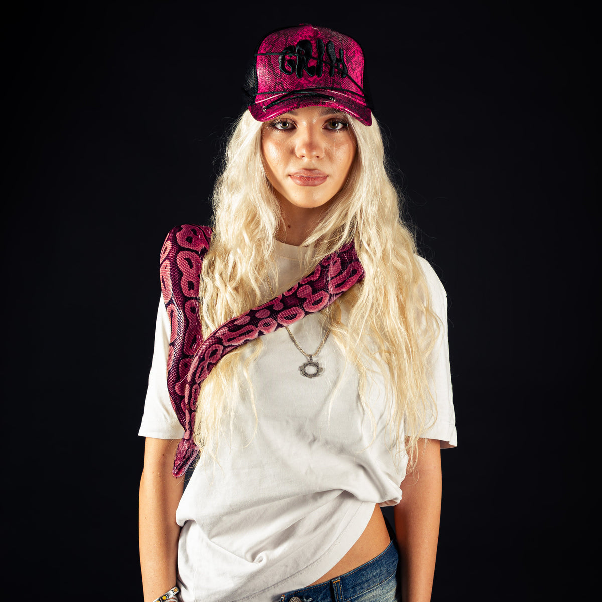 "SNAKE SKIN" Pink/Black Cap